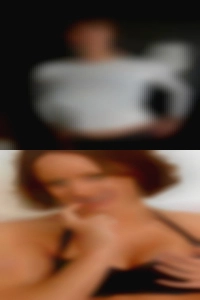 High heeled lady to nude lick.