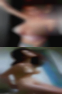 Vary fat naked woman.